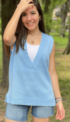 Chaleco largo cuello V liso 12