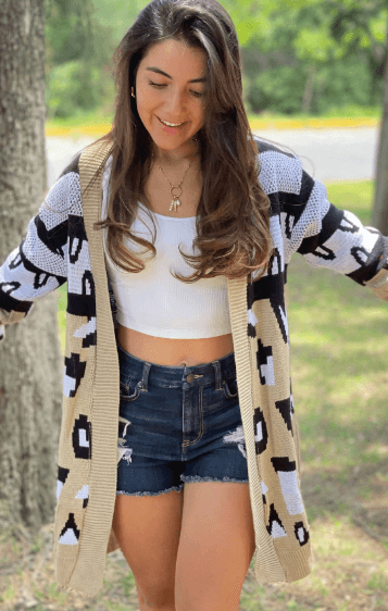 Ensamble jaguar y rayas