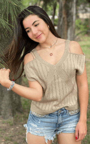 Sueter V cruzado manga corta 3