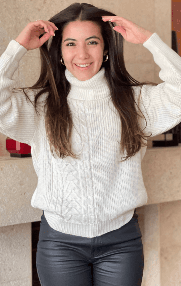 Sueter trenza cuello alto 3