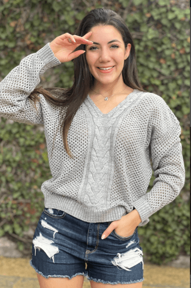 Sueter con trenza en  V y crochet 3