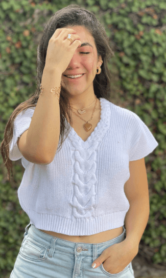 Blusa con trenza en V 2