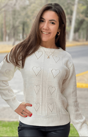 Sueter corazones hoyos 3