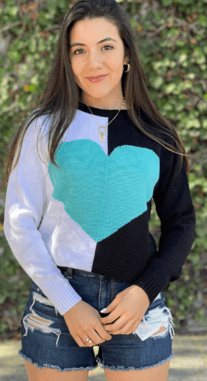 Sueter corazon mariposa cuello redondo 2