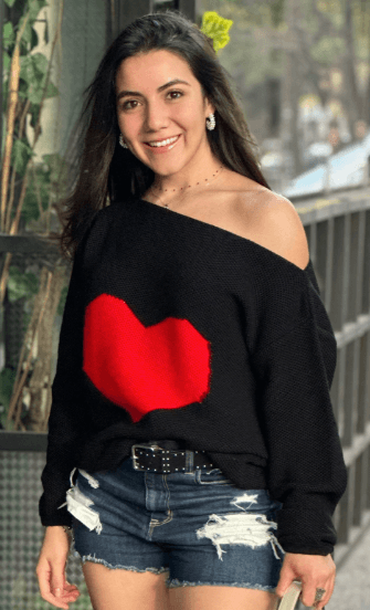 Sueter corazon en pecho ojal 5