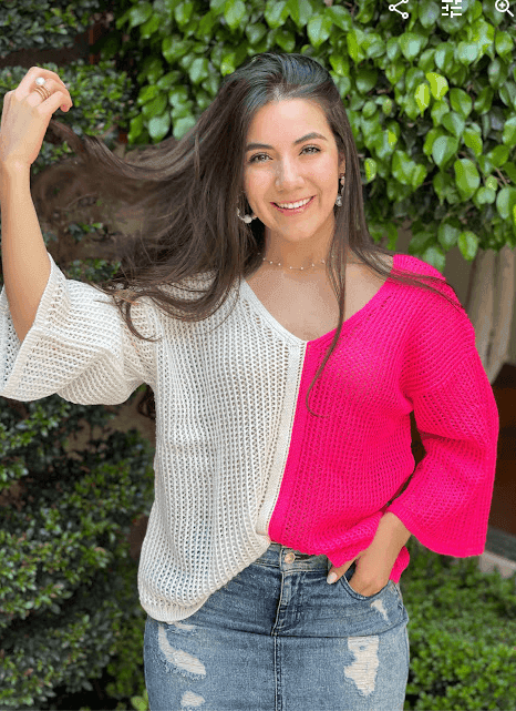 Blusa cuello V bicolor 4