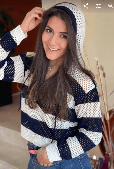 SUETER CALADO CON FRANJAS Y CAPUCHA 2