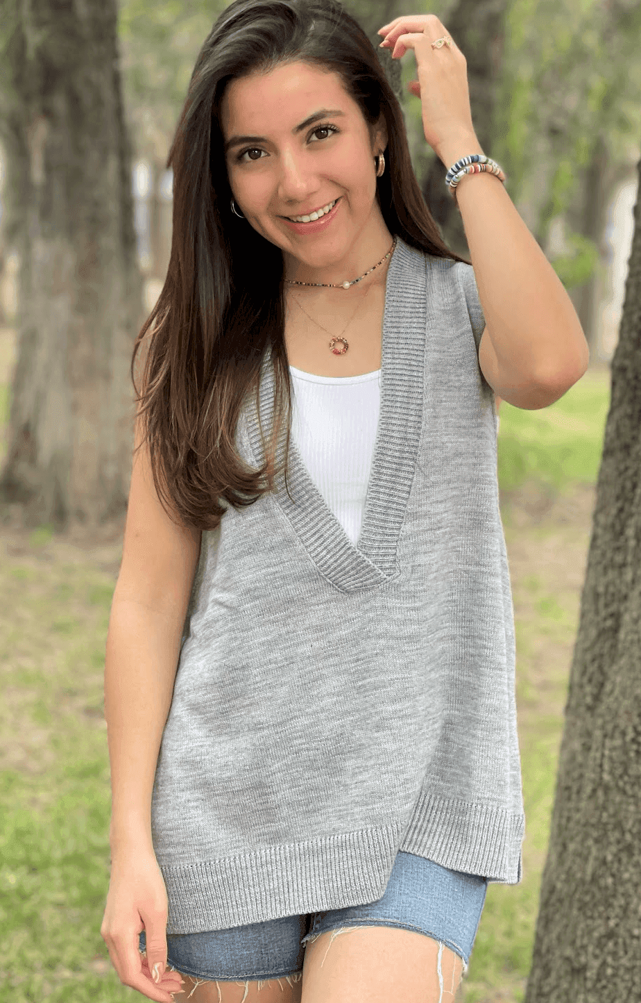 Chaleco largo cuello V liso 14